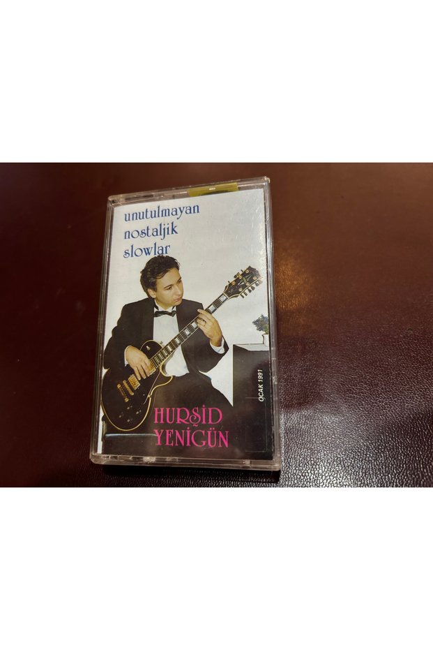 Hürşid Yenigün - Unforgettable Nostalgic Slow Songs