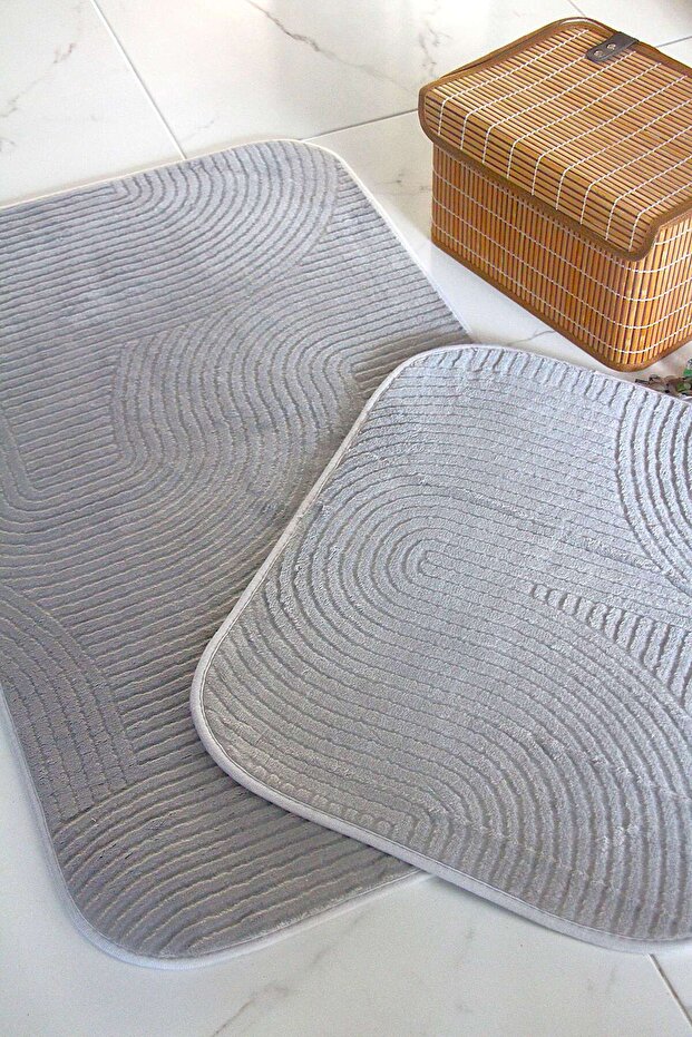 Non-Slip Base Bath Mat & Toilet Seat Set 2-Piece Set 60 × 100 cm 50 × 60 cm