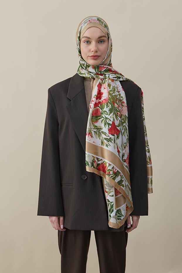 Roselle Voile Silk Shawl Milky Coffee