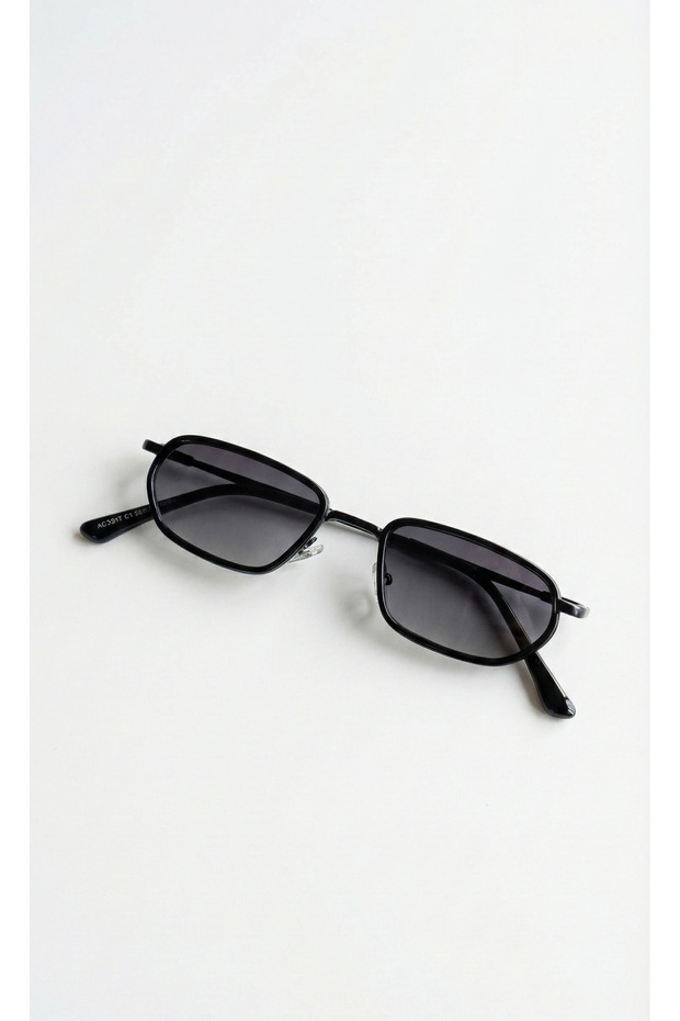 Sunglasses Uv400 Unisex Protection Quality Sturdy Retro Case and Cleaning Cloth Gift