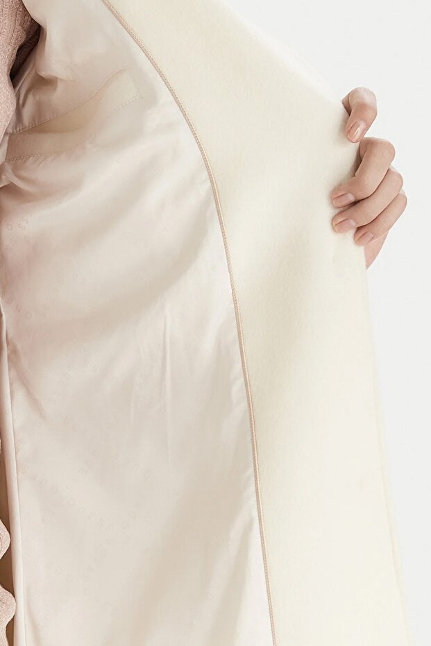 KAROLE FUR COLLAR CO - 4