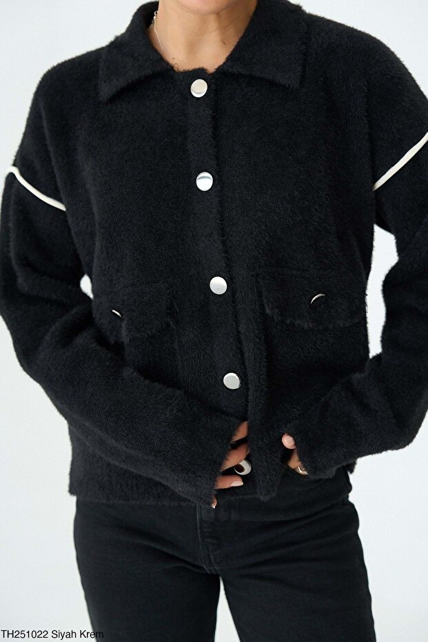 كارديجان بتصميم أزرار أمامية وتفاصيل تريكو فضية - أسود - قياسي - ST00588-BLACK-STANDARD