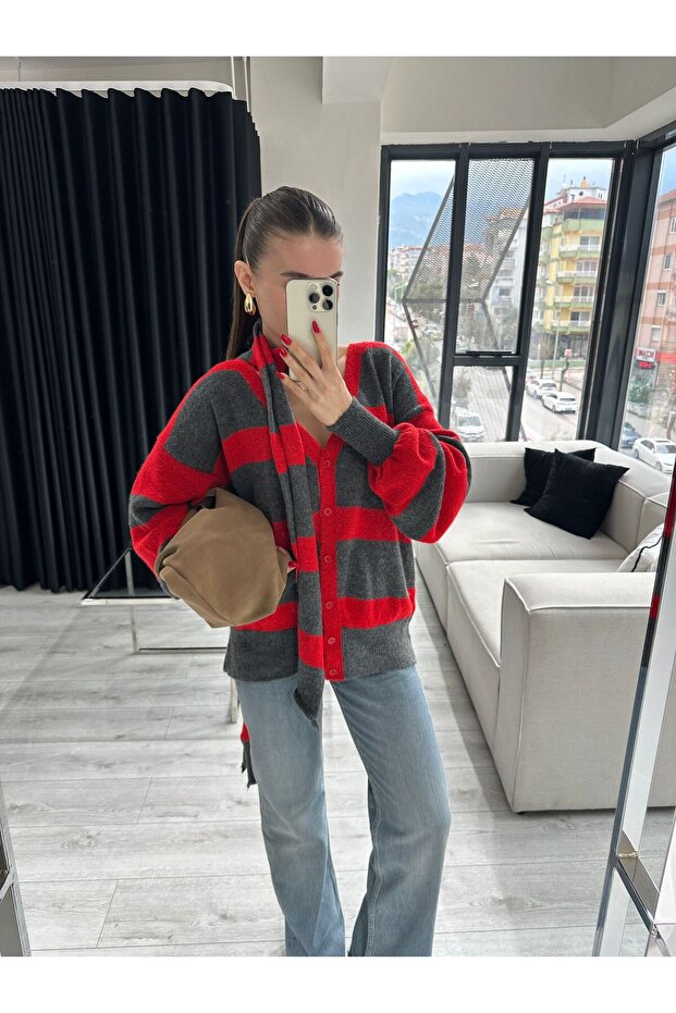 ATKILI TRİKO HIRKA - 2