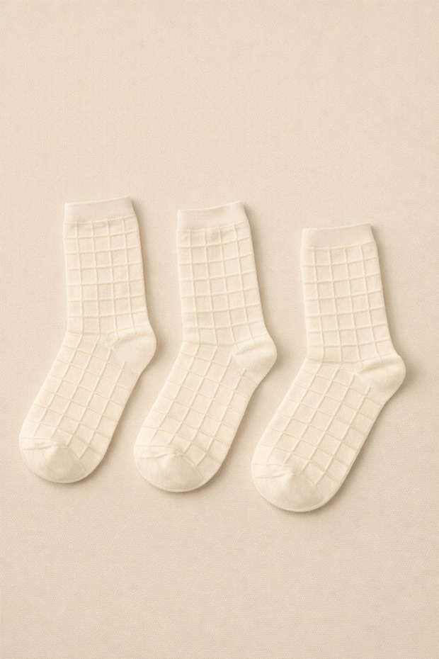 Women's 3-Piece Embossed Socks