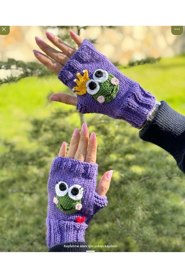 Megahan Boutique Frog Decorated Fingerless Hand-Knitted Gift Purple Gloves, Trendy Gloves