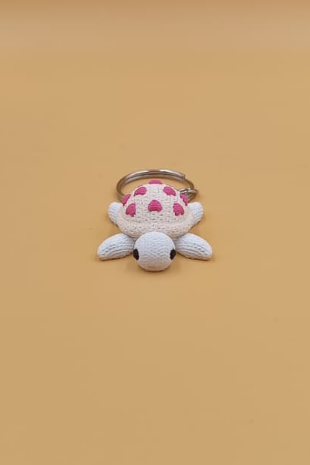 Knitted Patterned Heart Turtle Keychain - 1