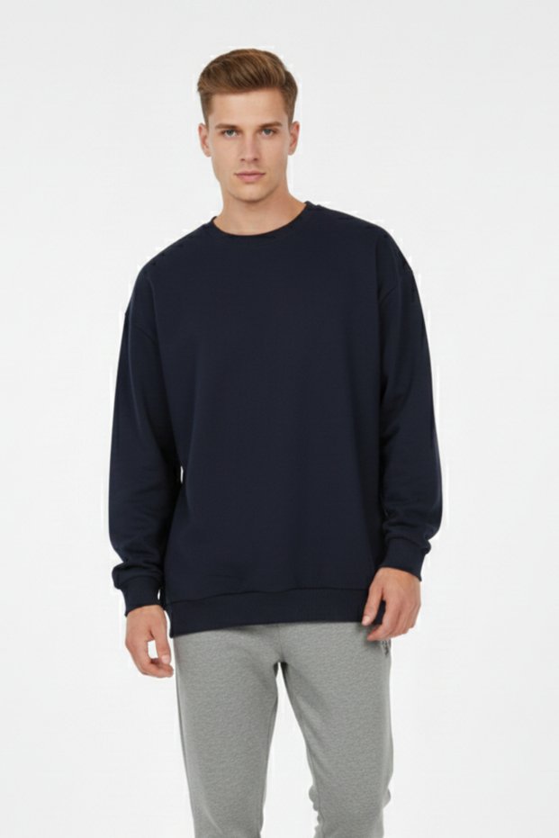 Unprinted Basic Oversized Crew Neck Fleece-Lined Unisex Comfortable Fit Sweatshirt