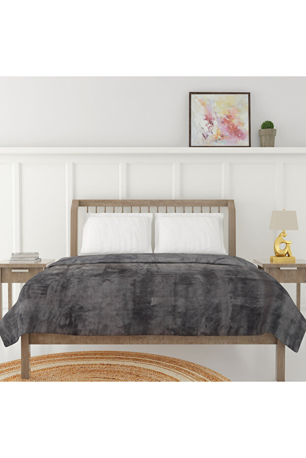 Luxury Flannel Blanket - 200x220 cms