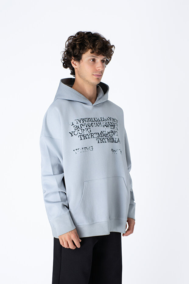 هودي رمادي بتصميم امامي - 2