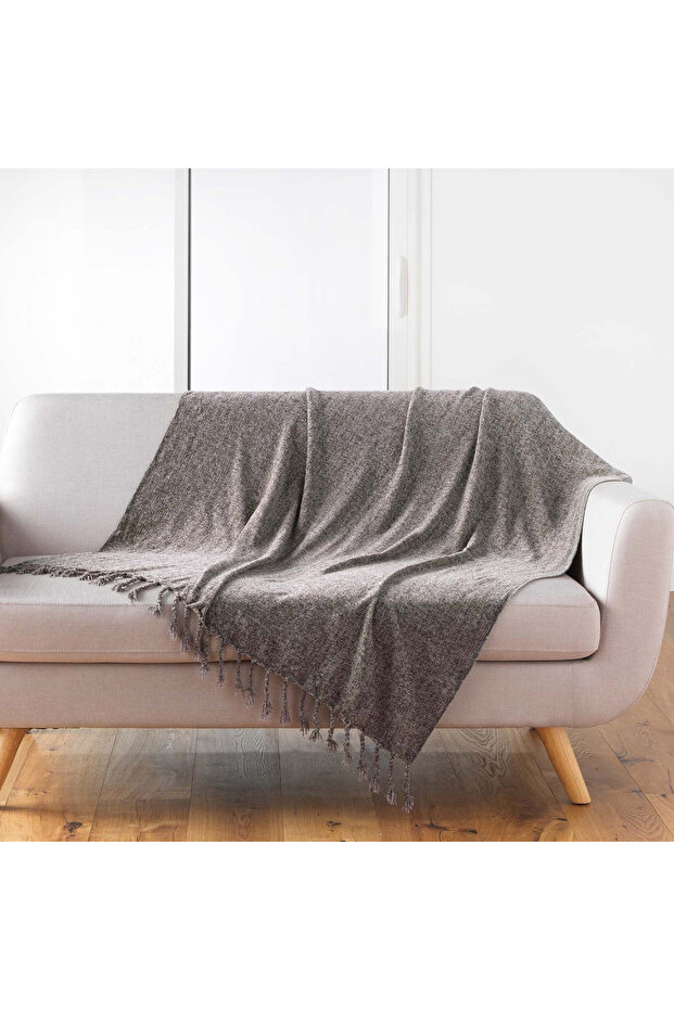 Textured Throw - 125x150 cms