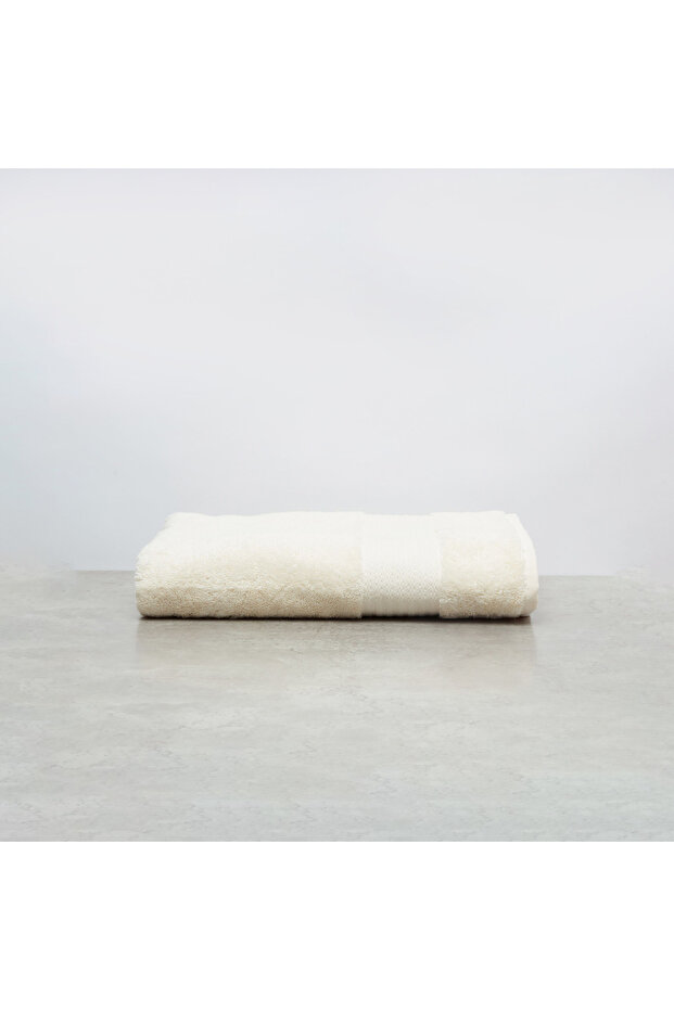 Textured Bath Towel - 140x70 cms