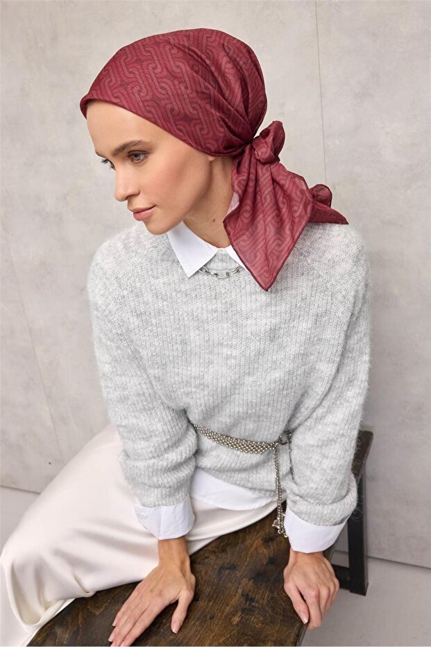 Cotton Polyester Soft Scarf Geometric Pattern Plum 90X90