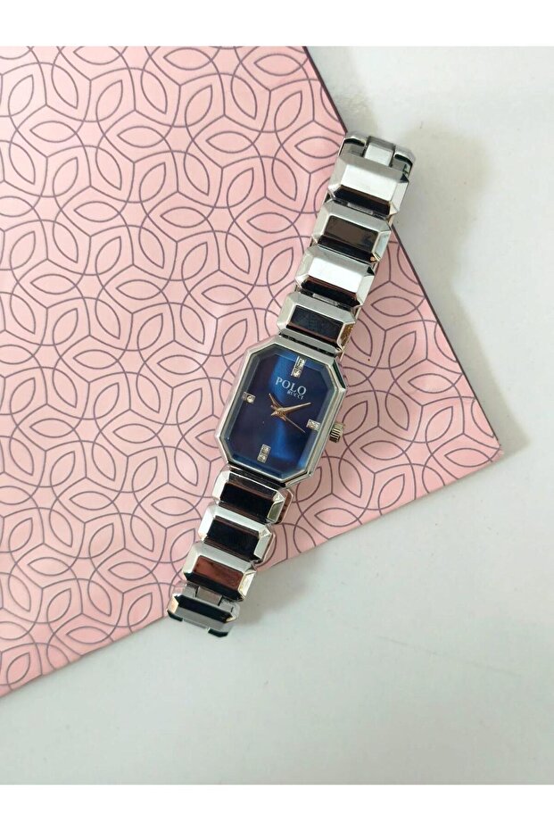6077 Women's Wristwatch