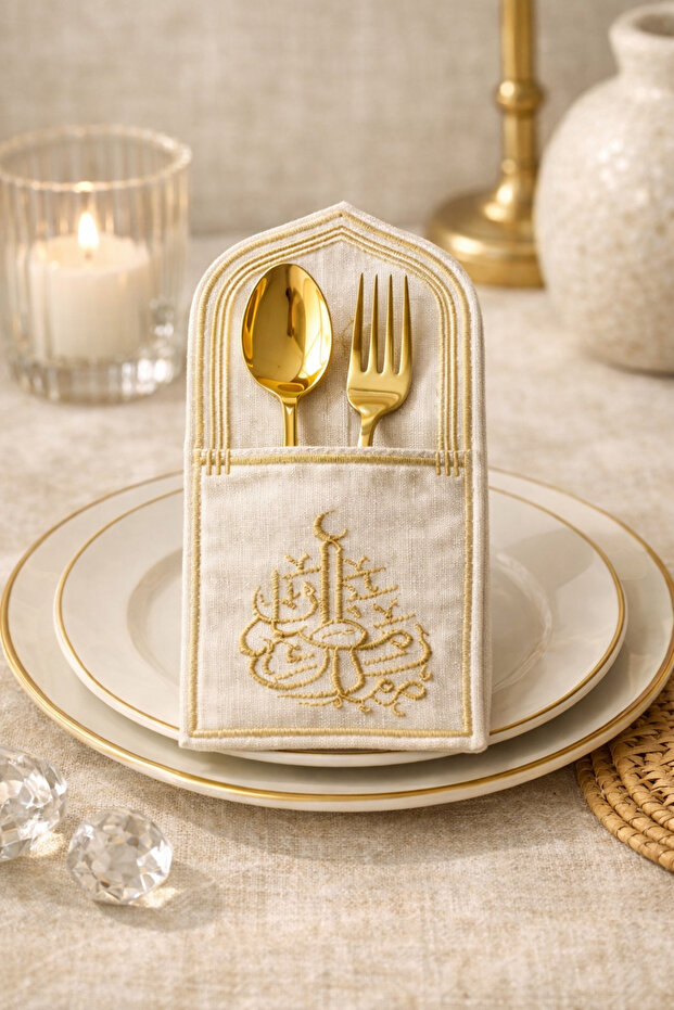 6 Pieces Gold Embroidered Stylish Cutlery Cover – Elegant Tableware Accessory for Special Occasions