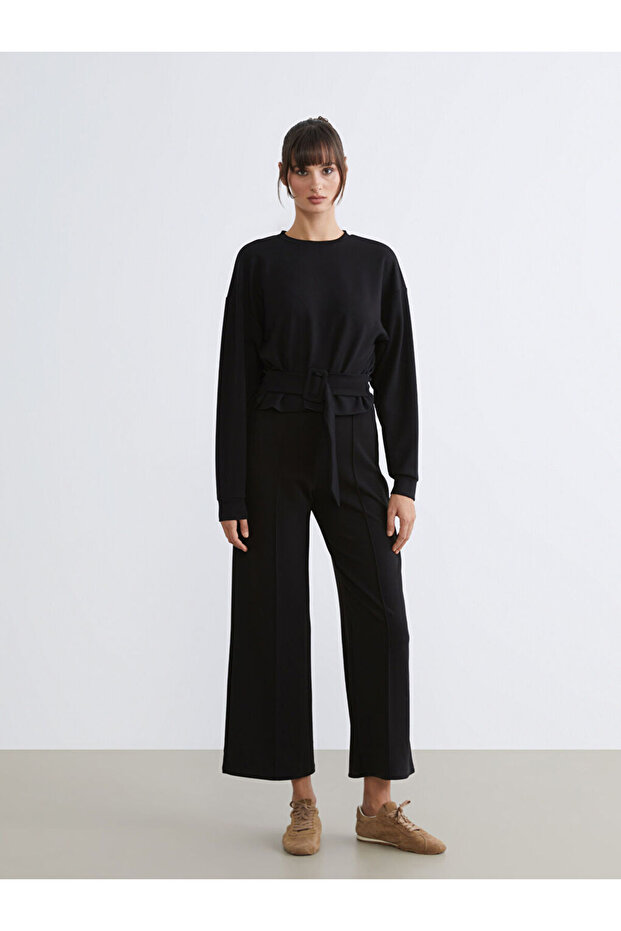 Esvab • Modern & Distinctive Women's Sweatpants with Waist Drawstring