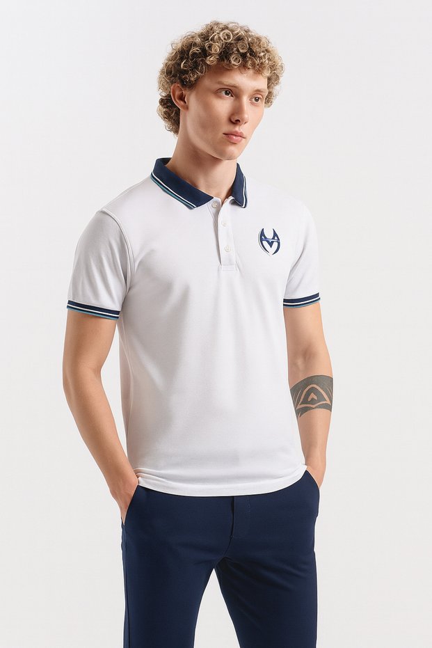 "Classic Polo Shirt with Contrast Collar & Logo"