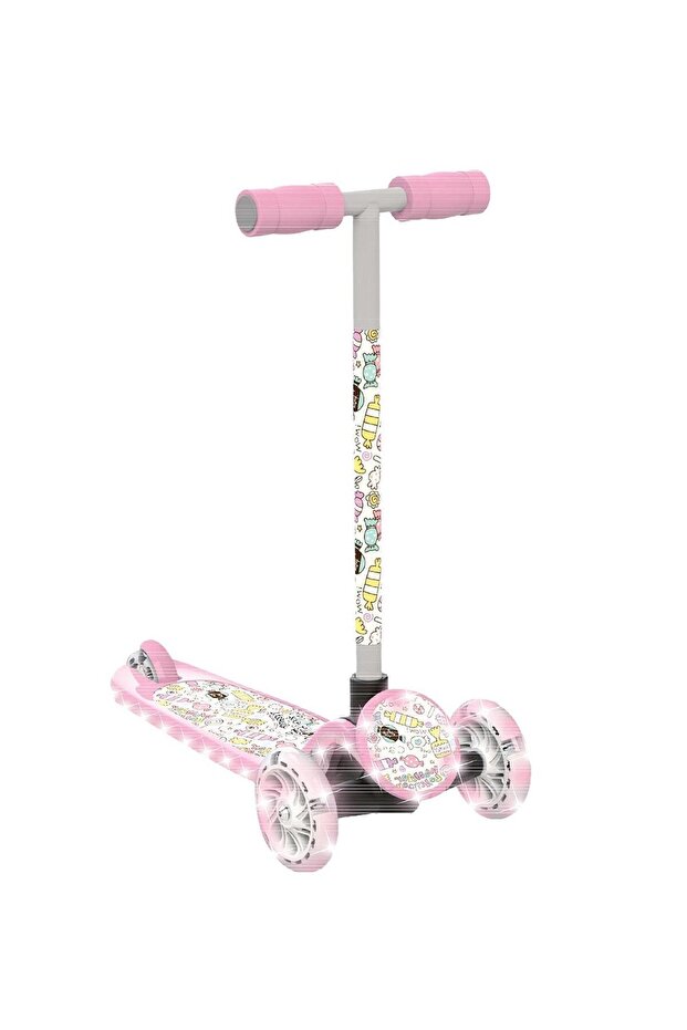 Işıklı Sevimli Sticker’lı Scooter - 3