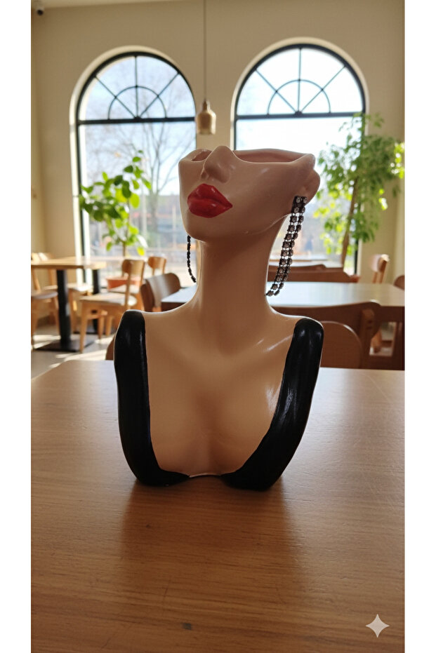 Kadın Büst Vazo - 1