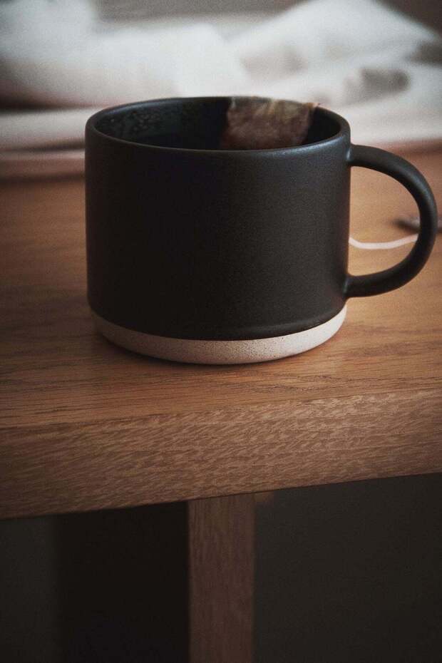 Reactive-glaze stoneware mug