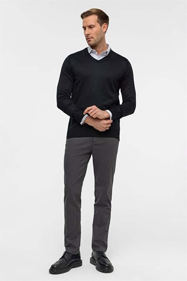 Siyah Regular Düz V Yaka Triko - 5