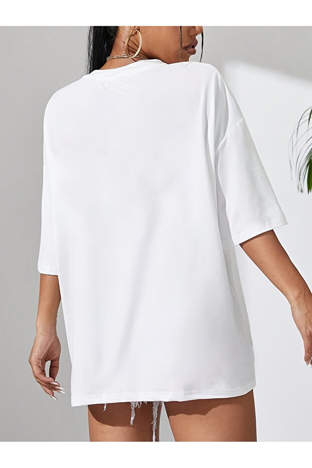 تي شيرت مطبوع كبير الحجم - 3