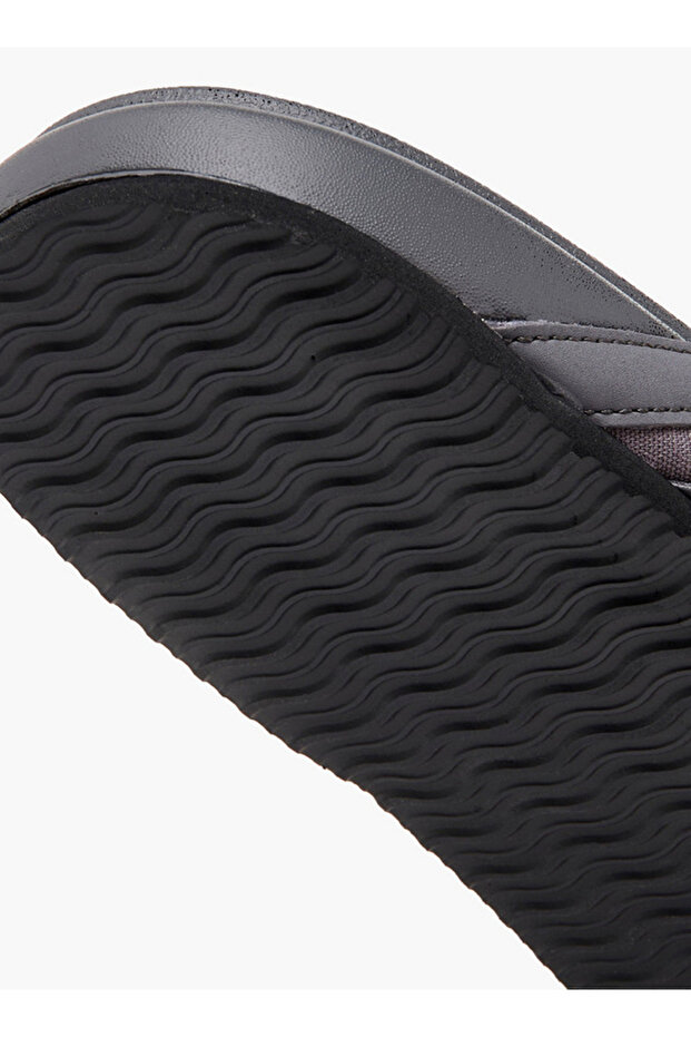 شباشب رجالية سادة - 4