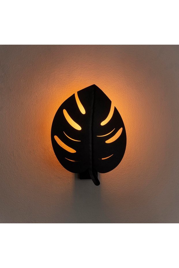 Modern Metal Body Sconce with Furred Black Finish, E27 Compatible for Living Room and Entrance