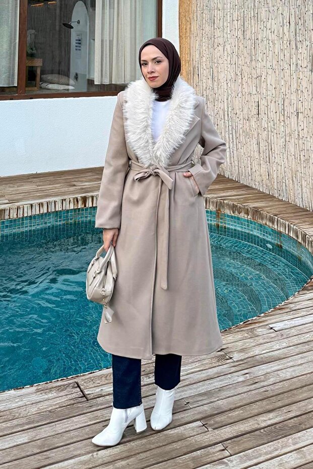 Fur Collar Coat Beige