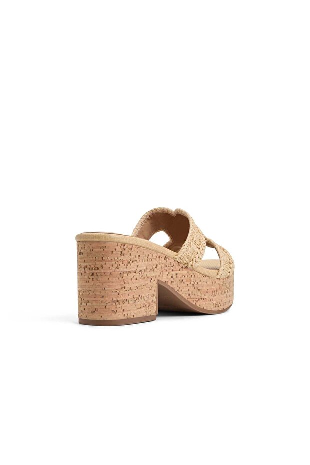 Halerria / Heeled Sandals - 2