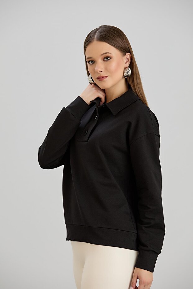 Two-Thread Black Sweatshirt with Wide Placket - 6