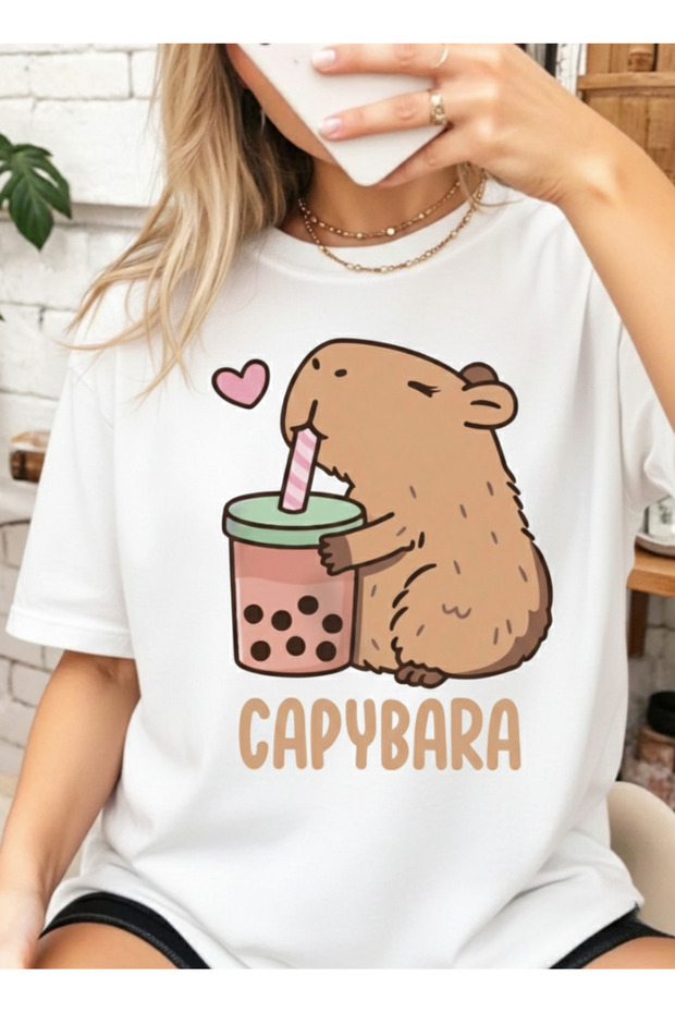Sevimli Capybara Baskılı Basic Bisiklet Yaka Regular T-shirt %100 Pamuk - 1