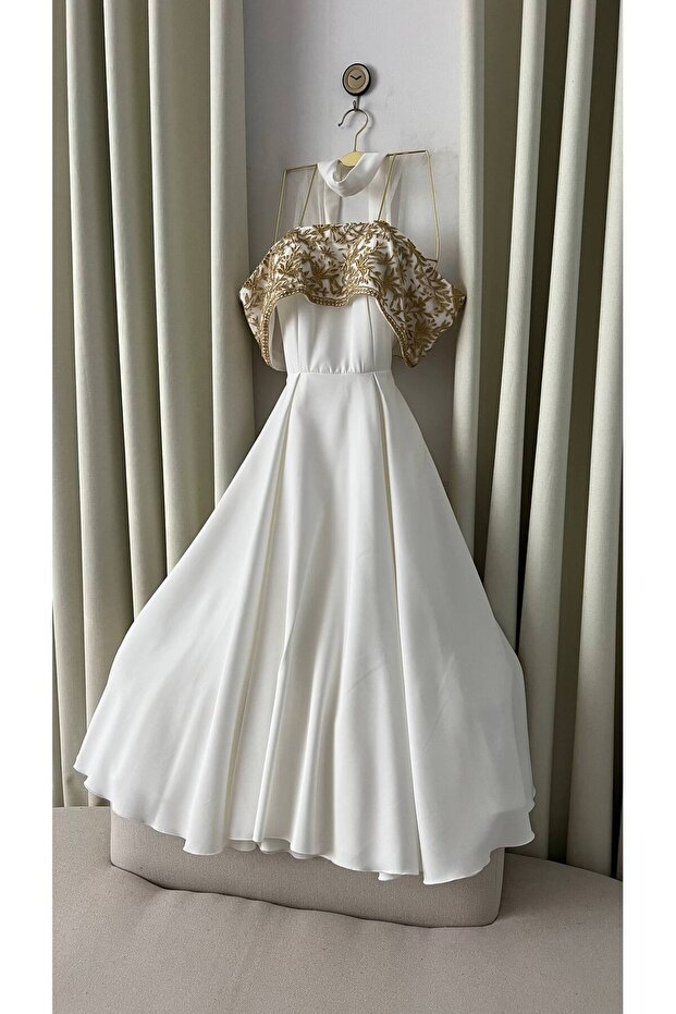 فستان ابيض كمبيوتر للعيد - 1