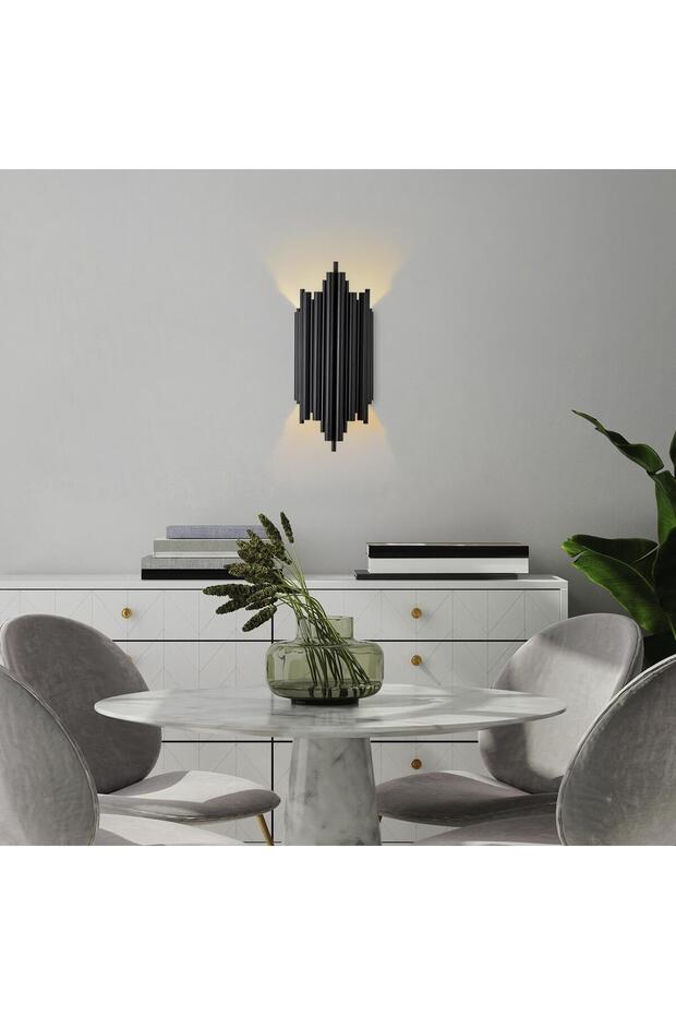 Modern Metal Body Sconce in Glossy Black, E14 Compatible for Reading Corner and Entrance