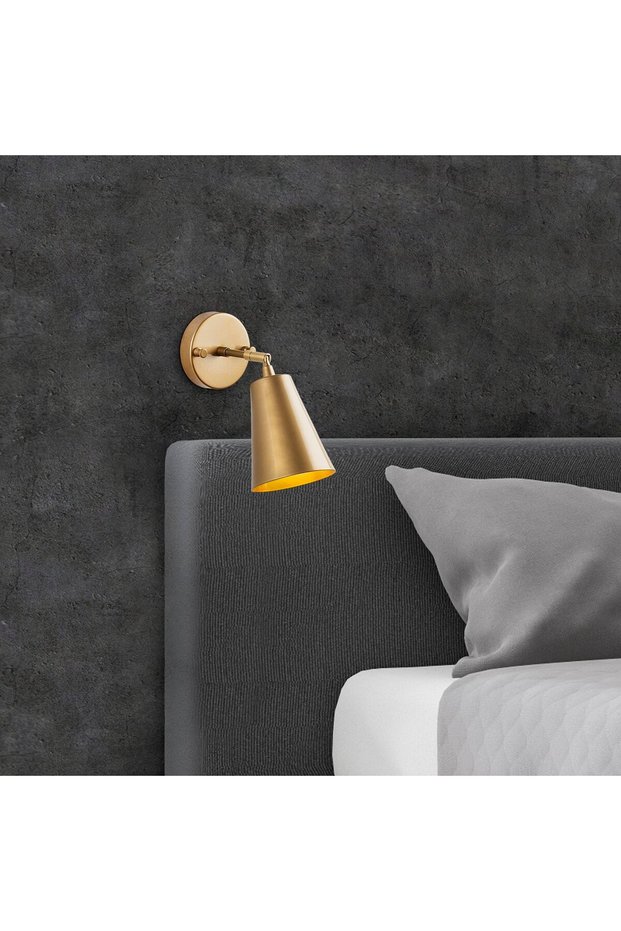 Shiny Gold Metal Sconce E27 Wall Lamp 10X21X26 cm Bedroom and Living Room Lighting