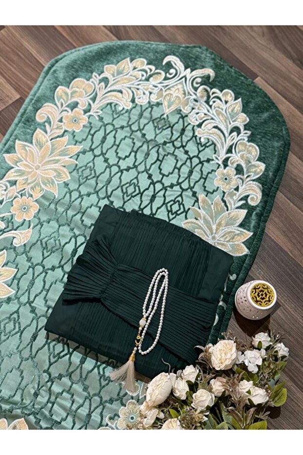 Thermal foam prayer mat set with sheet
