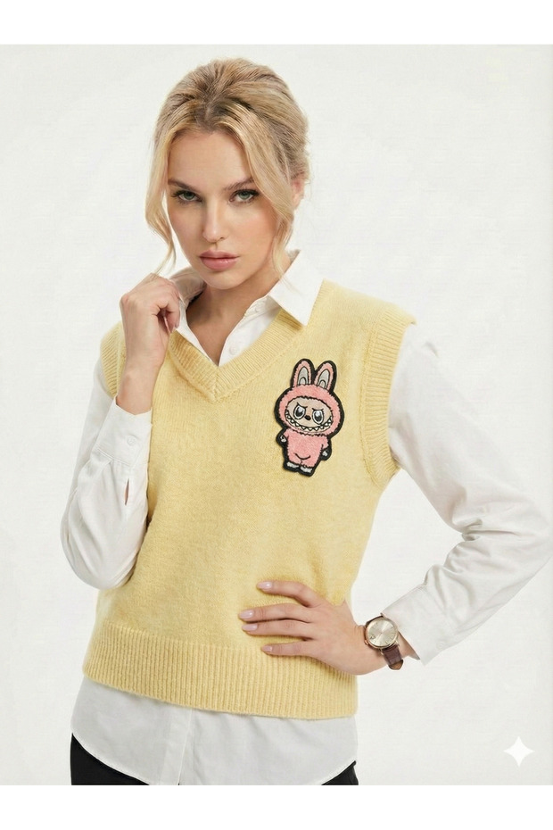 Women's regular cut v-neck embroidered sleeveless sweater 4858