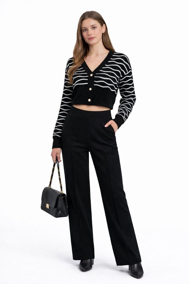 Çizgili Crop V Yaka - 1