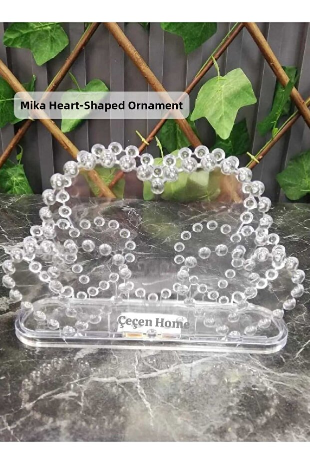 1 Piece Mica Crystal Heart Napkin Holder Multi-Purpose Stylish Kitchen Napkin Holder with Bead Detail
