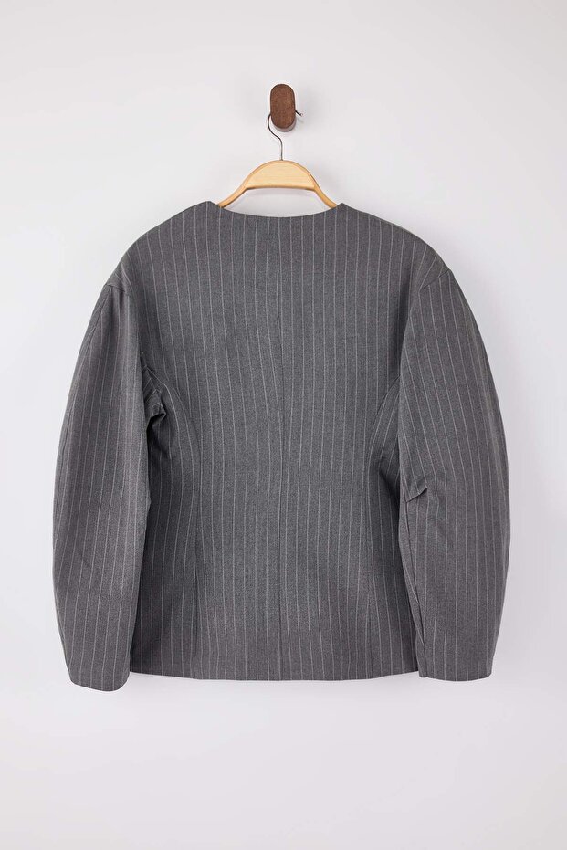 Gri Çizgili Kol Detaylı Fitted/Vücuda Oturan Astarlı Vatkalı Dokuma Blazer Ceket TWOSS26BC00025 - 8