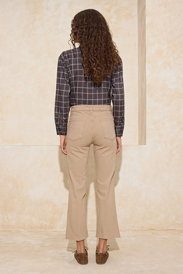 Camel Paça Kesikli Yüksek Bel Orta Esnek Crop Flare Jeans TWOSS26JE00001 - 4