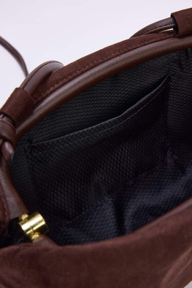 Koyu Kahverengi Süet Mıknatıs Kapmalı Ayarlanabilir Askılı Mini Boy Kadın Omuz Çanta TAKSS26OC00043 - 6
