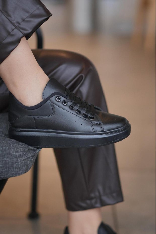 Women's Black Daily Sneakers SLZ03