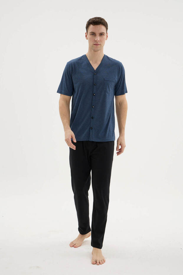 طقم بيجامة رجالي بياقة على شكل V وأزرار طويلة - ملابس خارجية - 4