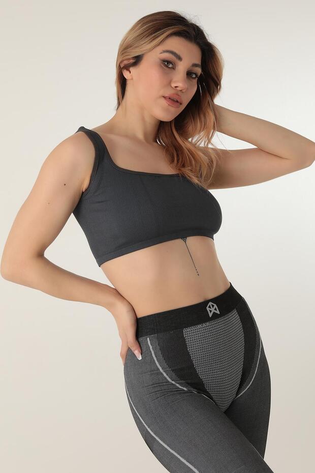 Ribbed Unsupported Bustier