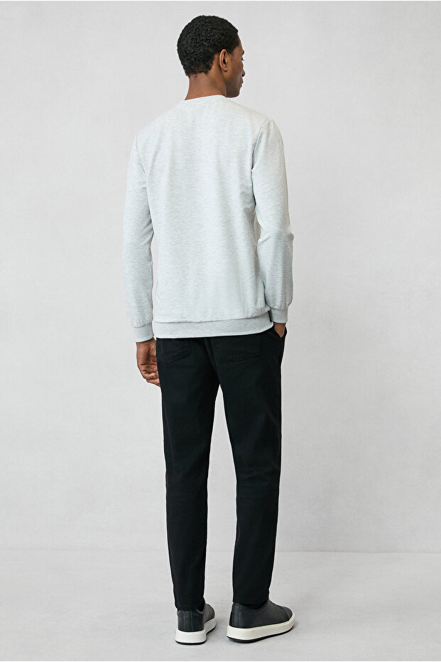 Bisiklet Yaka Regular Fit Nakışlı Basic Sweatshirt - 6