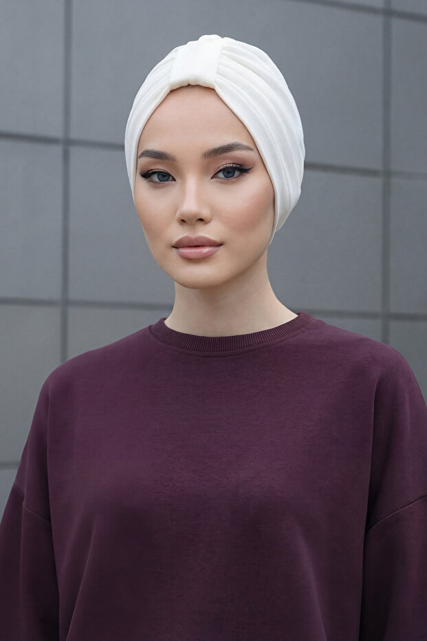 قبعة أنيقة ومريحة لجميع الفصول، لون إكرو، B-68O