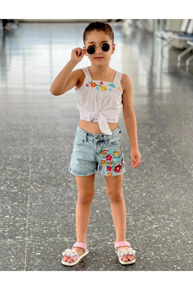 Girl's Flower Embroidered Denim Shorts (Choose One Size Bigger)