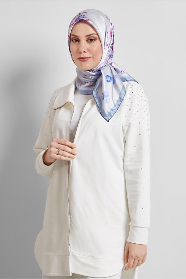 ألفينا وشاح منقوش 8523