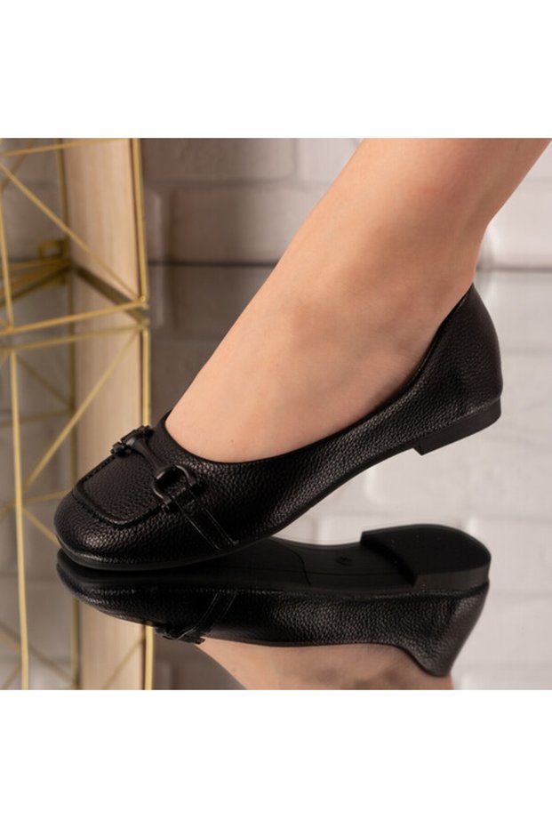 Aggie eco-leather ballet flats with front accessory