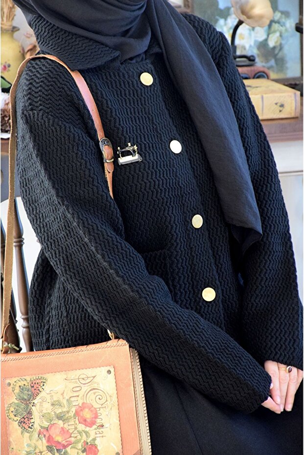 Kalın Örme Triko Hırka - 1